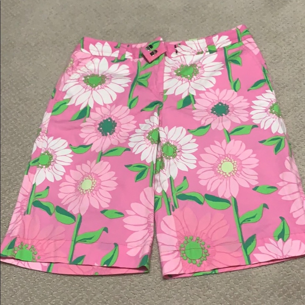 Lilly Pulitzer Bermuda Shorts size 4